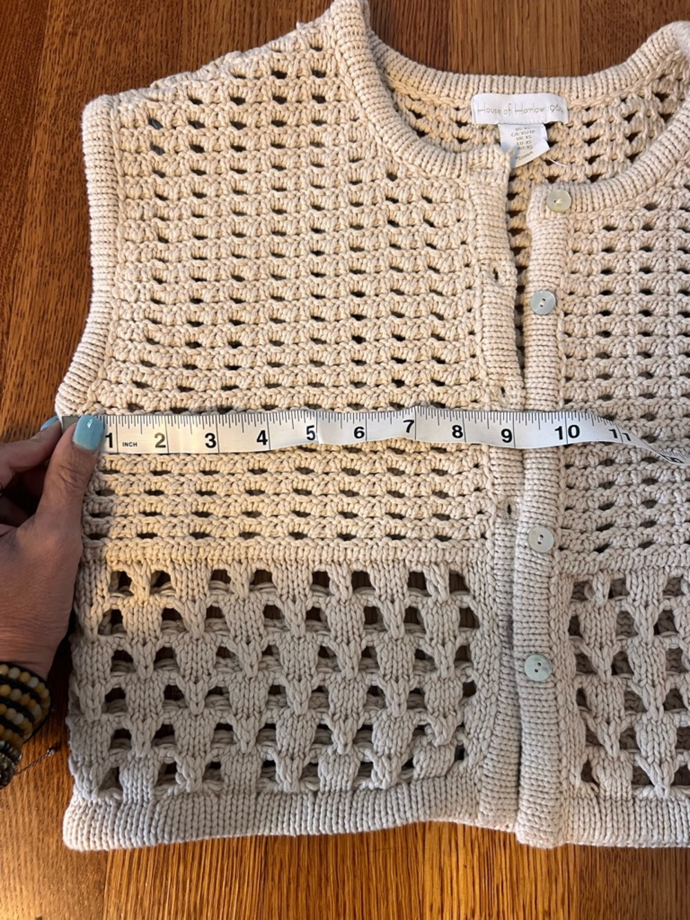 House of Harlow 1960 Cream Crochet Knit Vest - Picture 7 of 7